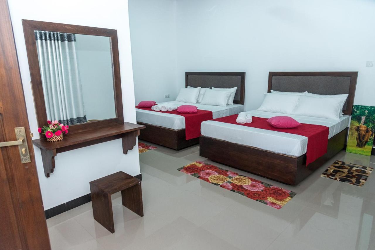 Sadee's Place Dambulla Buitenkant foto